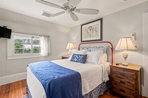 Casa en venta en Cocoa, Florida, 9 dormitorios, 564.2 m2 № 2222352 - foto 19