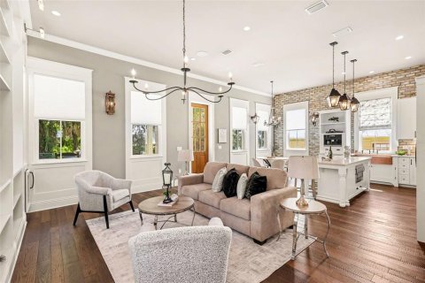 Casa en venta en Cocoa, Florida, 9 dormitorios, 564.2 m2 № 2222352 - foto 24
