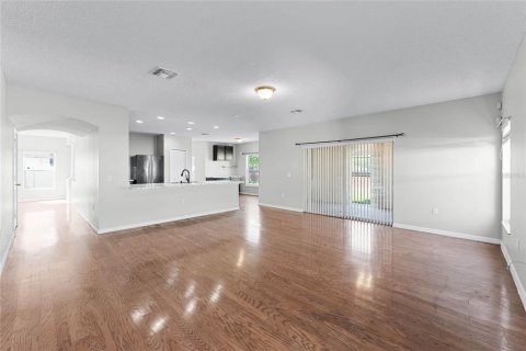 Casa en venta en Kissimmee, Florida, 4 dormitorios, 264.49 m2 № 1581075 - foto 8