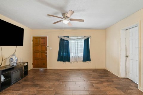Casa en venta en Seffner, Florida, 3 dormitorios, 164.25 m2 № 2377574 - foto 20
