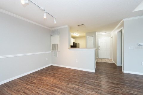 Condo in Tampa, Florida, 2 bedrooms  № 1724260 - photo 10