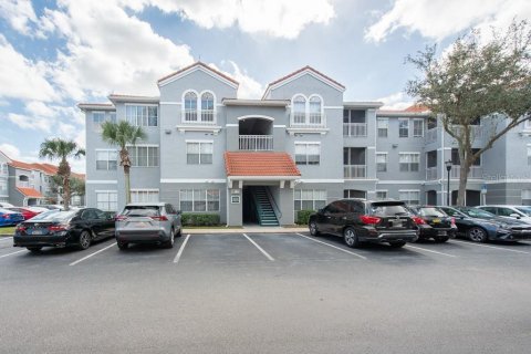 Condo in Tampa, Florida, 2 bedrooms  № 1724260 - photo 2
