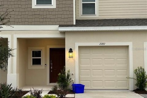 Townhouse in Wesley Chapel, Florida 3 bedrooms, 127.55 sq.m. № 2394270