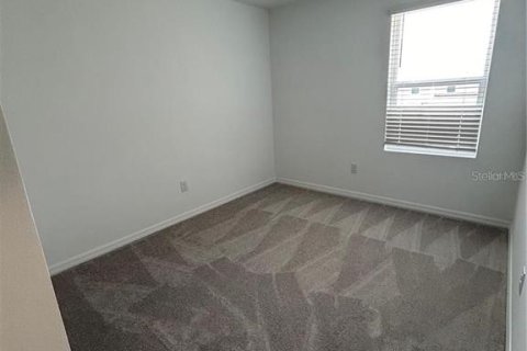 Townhouse in Wesley Chapel, Florida 3 bedrooms, 127.55 sq.m. № 2394270 - photo 15