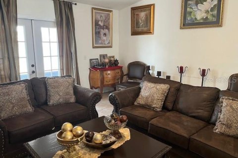 Casa en venta en Winter Haven, Florida, 3 dormitorios, 117.43 m2 № 2145075 - foto 3