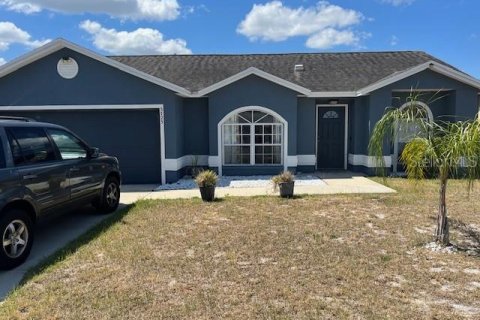 Casa en Winter Haven, Florida 3 dormitorios, 117.43 m2 № 2145075