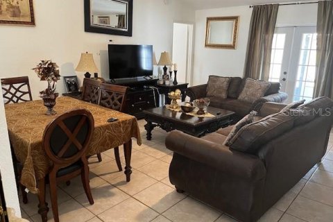 Casa en venta en Winter Haven, Florida, 3 dormitorios, 117.43 m2 № 2145075 - foto 2
