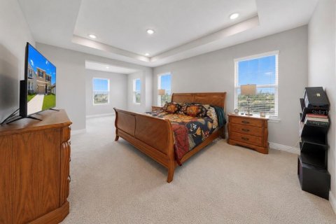 House in Apollo Beach, Florida 4 bedrooms, 312.34 sq.m. № 2120898 - photo 25