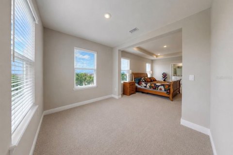 House in Apollo Beach, Florida 4 bedrooms, 312.34 sq.m. № 2120898 - photo 27