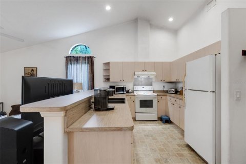 Купить виллу или дом в Уимаума, Флорида 10 комнат, 186.64м2, № 1902646 - фото 26