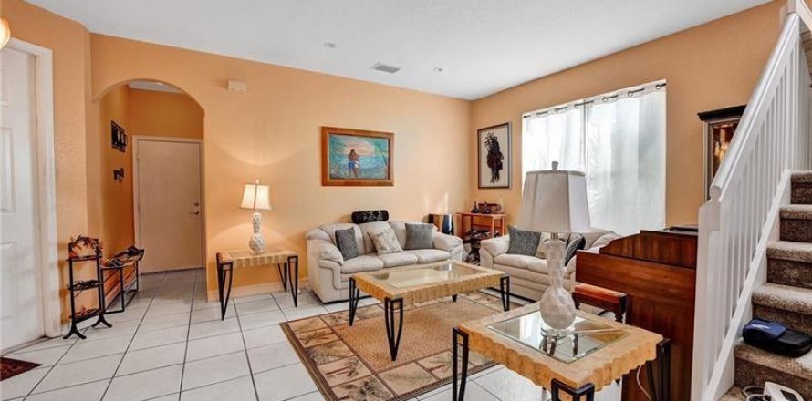House in Boynton Beach, Florida 4 bedrooms, 233.65 sq.m. № 614742