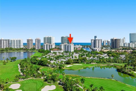 Condominio en venta en Aventura, Florida, 1 dormitorio, 85.38 m2 № 1956215 - foto 11