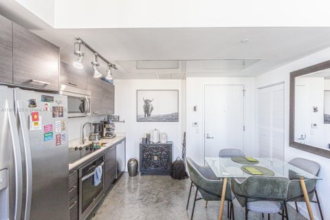 Condominio en venta en Miami, Florida, 1 dormitorio, 41.43 m2 № 1867114 - foto 14