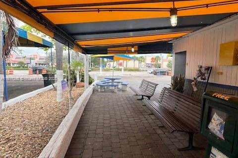 Propiedad comercial en venta en Fort Lauderdale, Florida № 1797522 - foto 16