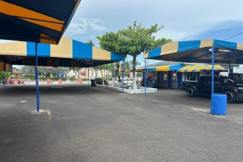Propiedad comercial en venta en Fort Lauderdale, Florida № 1797522 - foto 5