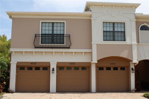 Condominio en alquiler en Bradenton, Florida, 3 dormitorios, 118.64 m2 № 1638083 - foto 1
