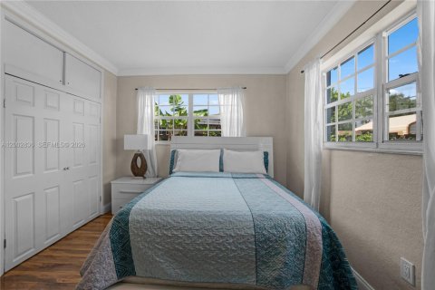 House in Miramar, Florida 3 bedrooms, 150.97 sq.m. № 2068909 - photo 26