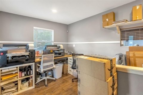 Immobilier commercial à vendre à Kissimmee, Floride: 110.27 m2 № 2422791 - photo 10