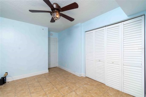 Снять в аренду кондоминиум в Сент-Питерсберг, Флорида 2 спальни, 82.4м2, № 1687819 - фото 15