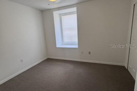 Touwnhouse à vendre à Kissimmee, Floride: 3 chambres, 126.53 m2 № 2360824 - photo 9