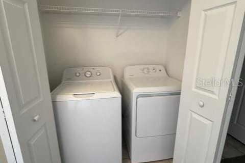 Touwnhouse à vendre à Kissimmee, Floride: 3 chambres, 126.53 m2 № 2360824 - photo 13