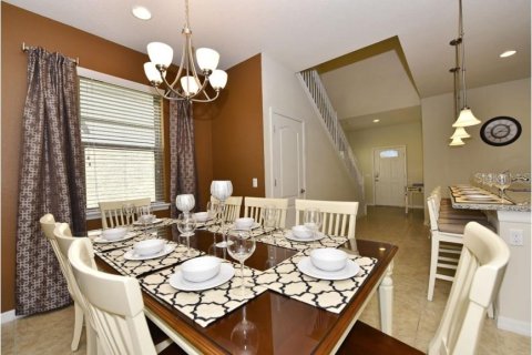 Villa ou maison à vendre à Kissimmee, Floride: 7 chambres, 307.88 m2 № 1535666 - photo 7