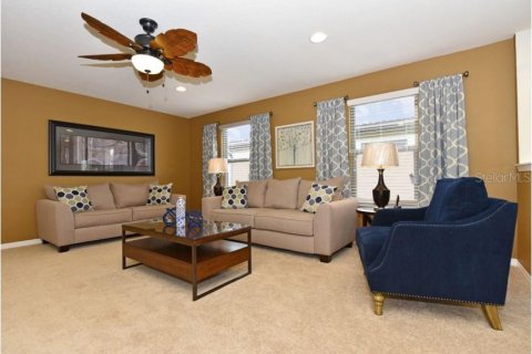 Villa ou maison à vendre à Kissimmee, Floride: 7 chambres, 307.88 m2 № 1535666 - photo 11