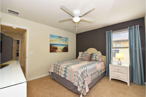 Villa ou maison à vendre à Kissimmee, Floride: 7 chambres, 307.88 m2 № 1535666 - photo 16