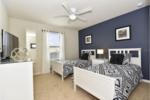 Villa ou maison à vendre à Kissimmee, Floride: 7 chambres, 307.88 m2 № 1535666 - photo 12