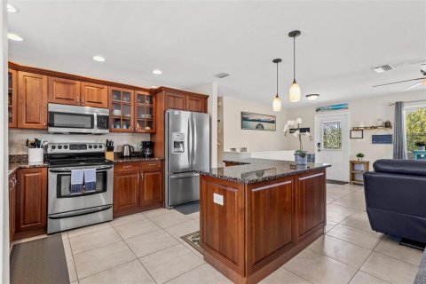 House in Bradenton, Florida 3 bedrooms, 159.42 sq.m. № 1640108 - photo 21