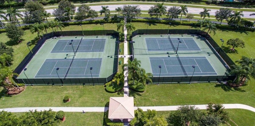 Casa en Wellington, Florida 5 dormitorios, 315.77 m2 № 1058888