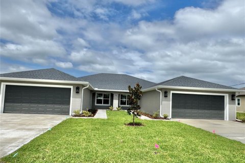Appartement à louer à Palm Coast, Floride: 4 chambres, 141.58 m2 № 1919688 - photo 1