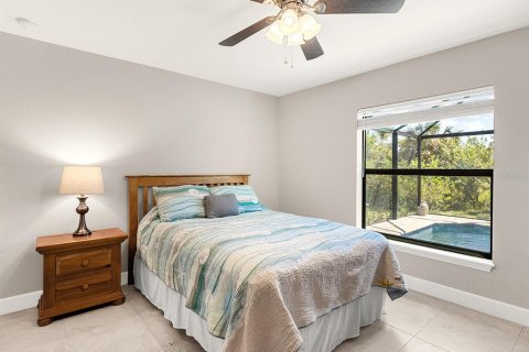 House in Englewood, Florida 3 bedrooms, 155.7 sq.m. № 1638041 - photo 21