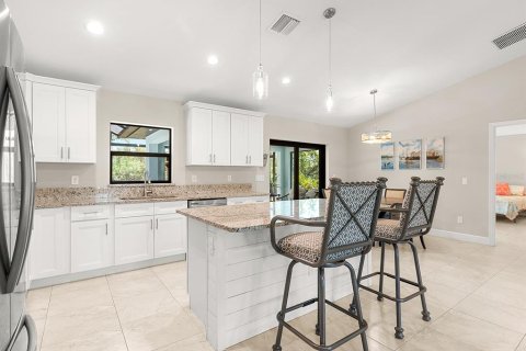 House in Englewood, Florida 3 bedrooms, 155.7 sq.m. № 1638041 - photo 10
