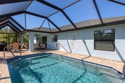 House in Englewood, Florida 3 bedrooms, 155.7 sq.m. № 1638041 - photo 27