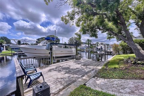Casa en venta en Palm Harbor, Florida, 2 dormitorios, 161.84 m2 № 2144602 - foto 8