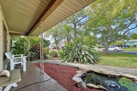 Casa en venta en Palm Harbor, Florida, 2 dormitorios, 161.84 m2 № 2144602 - foto 4