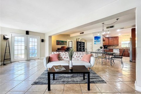 Casa en venta en Palm Harbor, Florida, 2 dormitorios, 161.84 m2 № 2144602 - foto 17