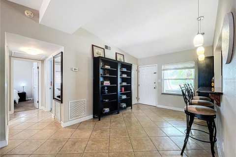 Casa en venta en Palm Harbor, Florida, 2 dormitorios, 161.84 m2 № 2144602 - foto 9