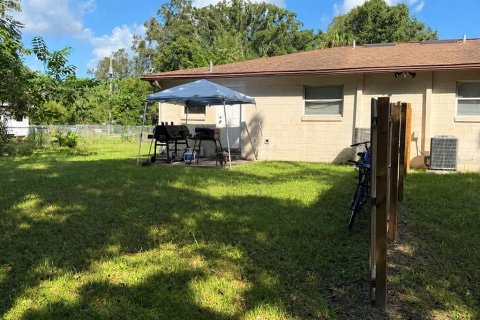 Commercial property in Ocala, Florida 4 bedrooms, 164.25 sq.m. № 2422734 - photo 5