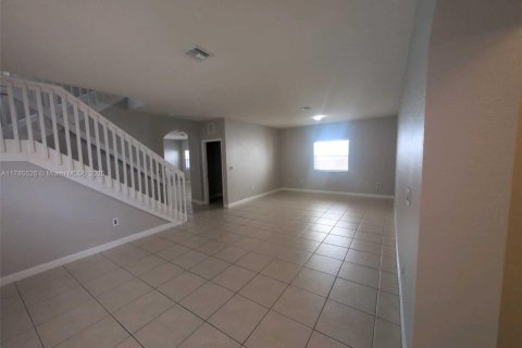 Villa ou maison à vendre à Homestead, Floride: 4 chambres, 221.01 m2 № 1641579 - photo 24