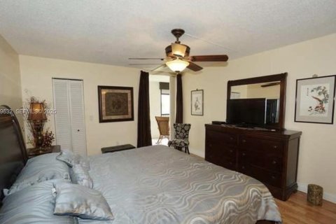 Купить кондоминиум в Лодерхилл, Флорида 2 спальни, 113.34м2, № 2053632 - фото 7