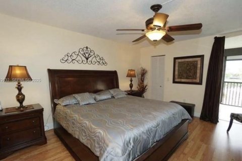 Купить кондоминиум в Лодерхилл, Флорида 2 спальни, 113.34м2, № 2053632 - фото 8