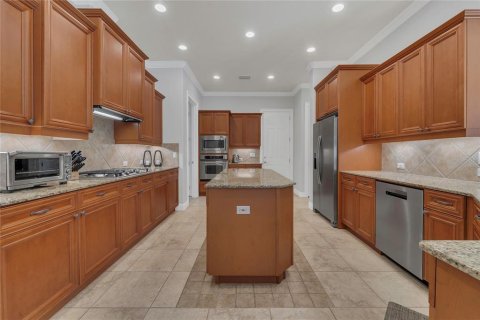House in Land O' Lakes, Florida 3 bedrooms, 240.71 sq.m. № 1658313 - photo 15
