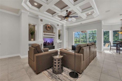 House in Land O' Lakes, Florida 3 bedrooms, 240.71 sq.m. № 1658313 - photo 11