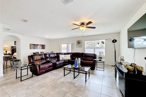 Casa en venta en Saint Lucie, Florida, 4 dormitorios, 178 m2 № 2213427 - foto 9