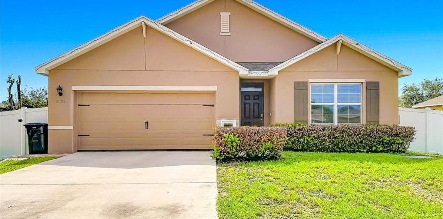 Casa en Saint Lucie, Florida 4 dormitorios, 178 m2 № 2213427