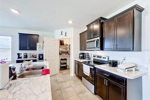 Casa en venta en Saint Lucie, Florida, 4 dormitorios, 178 m2 № 2213427 - foto 6