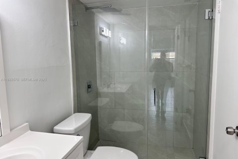 Copropriété à louer à Miami, Floride: 1 chambre, 78.97 m2 № 1976609 - photo 21
