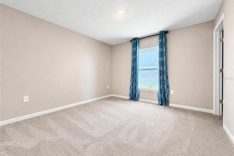 House in Lake Wales, Florida 4 bedrooms, 201.41 sq.m. № 2211557 - photo 14